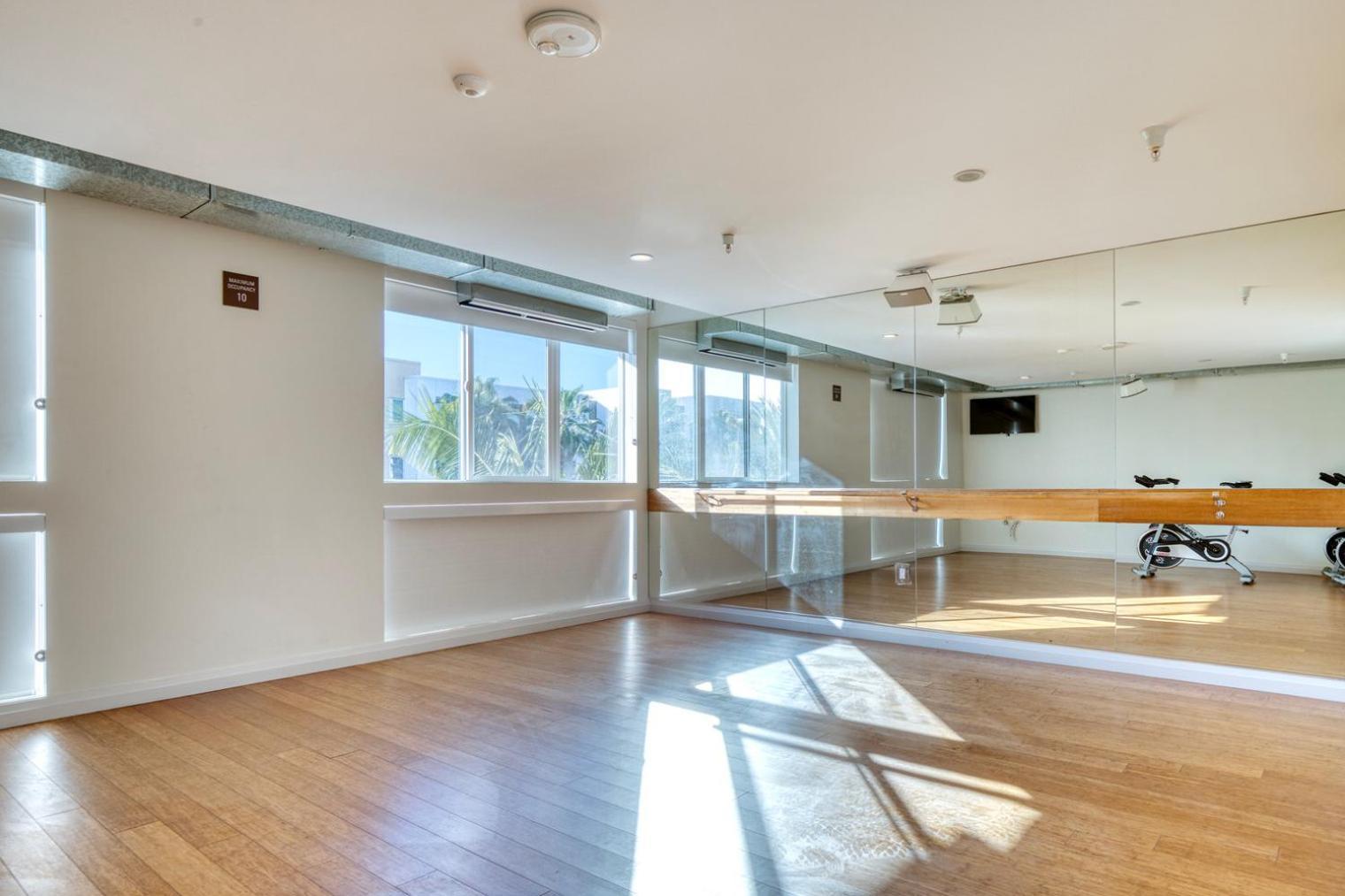 Playa Vista 1br W Pool Gym Lounge Wd Nr 405 Lax-1022 Apartamento